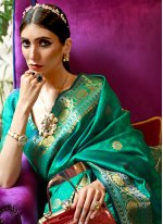 Brilliant Green Weaving Kanjivaram Silk Silk Saree