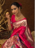Brilliant Silk Rani Zari Traditional Saree