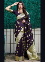 Captivating Weaving Banarasi Silk Purple Traditional Saree
