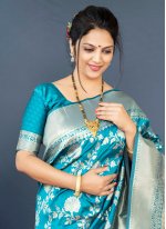 Cherubic Weaving Banarasi Silk Trendy Saree