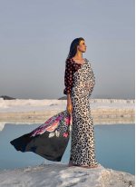 Classy Abstract Print Faux Crepe Casual Saree