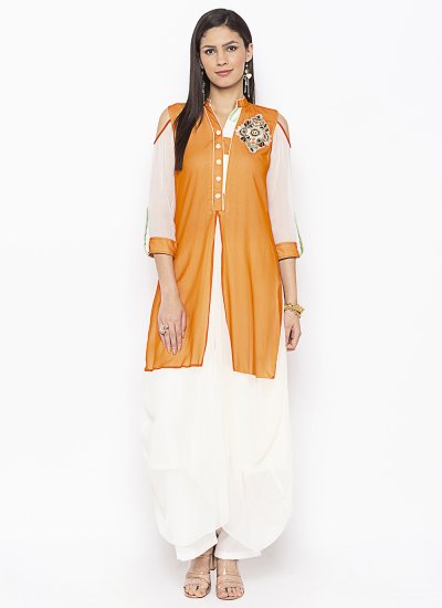 Compelling Embroidered Georgette Party Wear Kurti