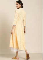 Compelling Lace Yellow Blended Cotton Casual Kurti
