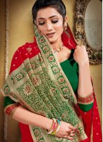 Delectable Designer Traditional Saree For Party