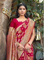 Delightsome Weaving Banarasi Silk Designer Traditional Saree