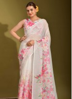 Deserving Linen Printed Saree