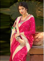 Designer Traditional Saree Weaving Banarasi Silk in Hot Pink