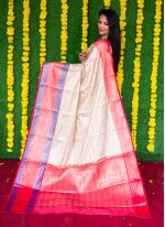 Designer Traditional Saree Weaving Kanchipuram Silk in Cream
