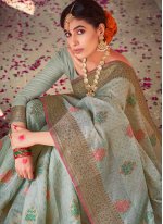 Desirable Classic Designer Saree For Ceremonial
