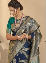 Distinctive Weaving Silk Navy Blue Classic Saree