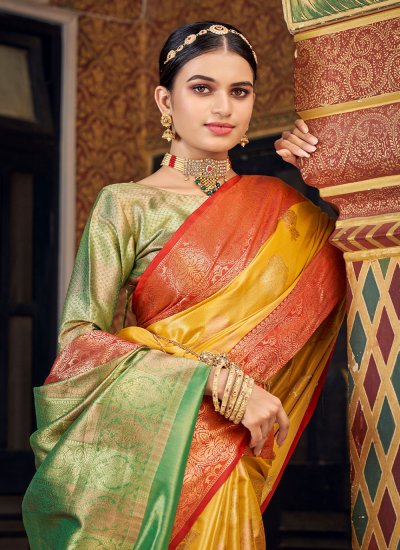 Distinctively Weaving Yellow Handloom silk Contemporary Saree