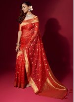 Divine Weaving Silk Red Classic Saree
