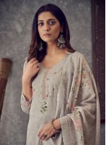 Enchanting Cotton Salwar Suit