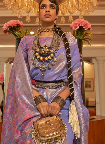 Enchanting Weaving Art Silk Trendy Saree