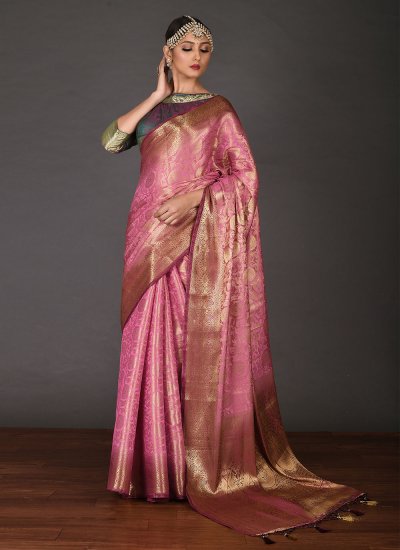 Enchanting Weaving Pink Traditional Saree