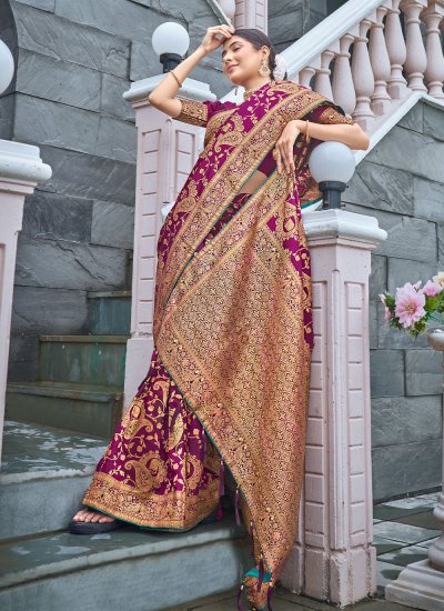 Engrossing Banarasi Silk Wedding Contemporary Saree