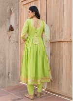 Engrossing Green Cotton Pant Style Suit