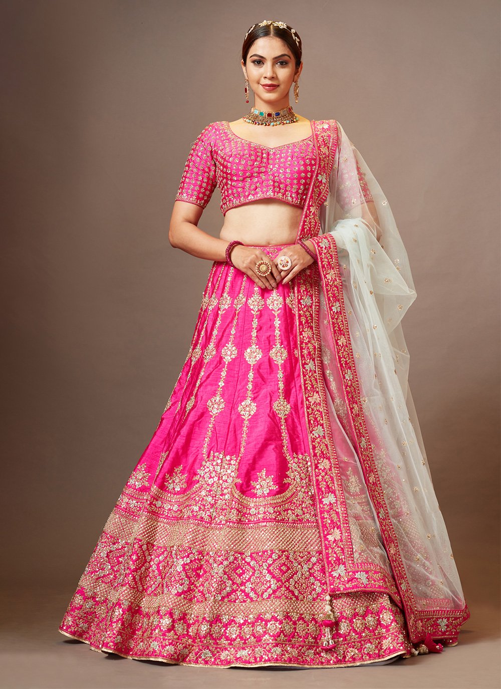 9 Engagement Lehenga Inspirations Every Bride Needs to See Before She  Begins Her Bridal Shopping