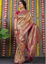 Entrancing Pink Weaving Banarasi Silk Classic Saree