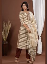 Entrancing Printed Cotton Readymade Suit