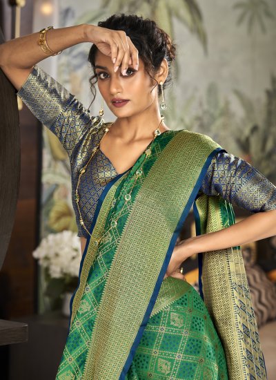 Excellent Weaving Green Contemporary Saree