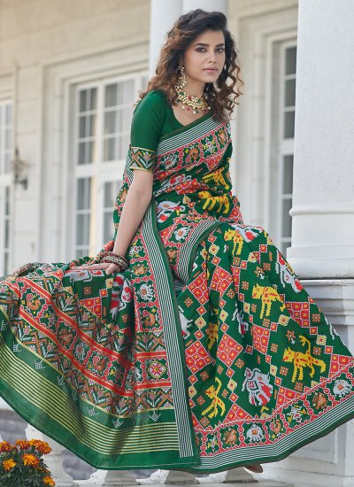 Excellent Weaving Patola Silk  Green Classic Designer Saree