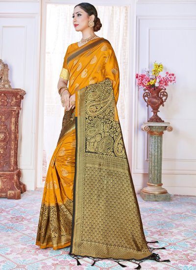 Fabulous Art Banarasi Silk Traditional Saree