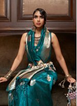 Fantastic Designer Traditional Saree For Party
