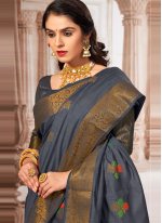 Fashionable Chanderi Cotton Weaving Classic Designer Saree
