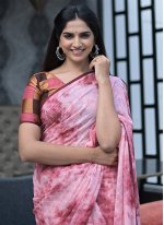 Faux Georgette Pink Abstract Print Classic Saree