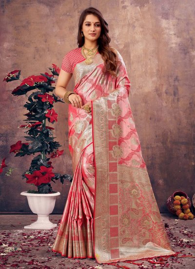 Flattering Silk Contemporary Saree