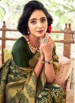 Green Ceremonial Handloom silk Traditional Designer Saree