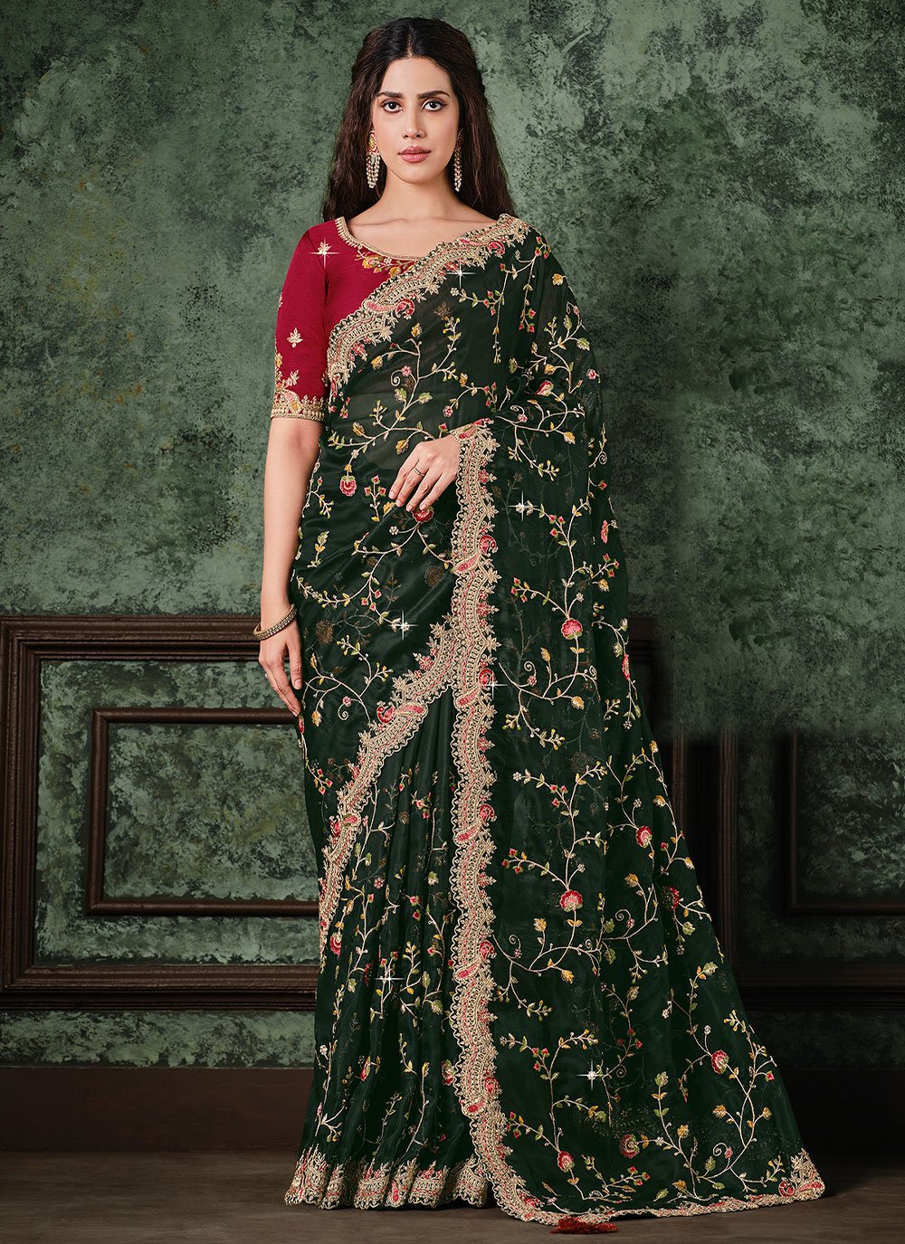 Organza Saree - Buy Classy Designer Organza Sarees Online| Myntra