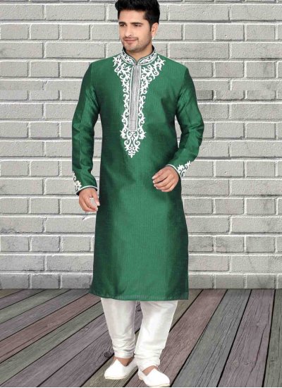 Green Embroidered Sangeet Kurta Pyjama