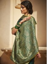 Green Weaving Silk Classic Saree
