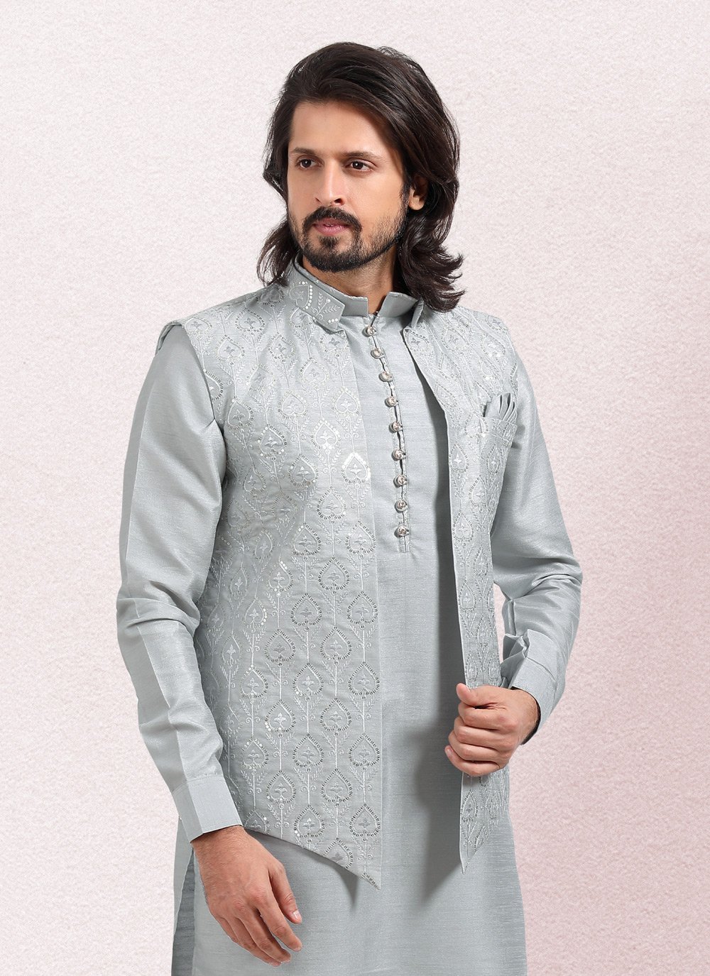 Latest Mehndi Kurta Designs For Grooms In 2024-2025 | Waistcoat designs, Kurta  designs, Jacket style