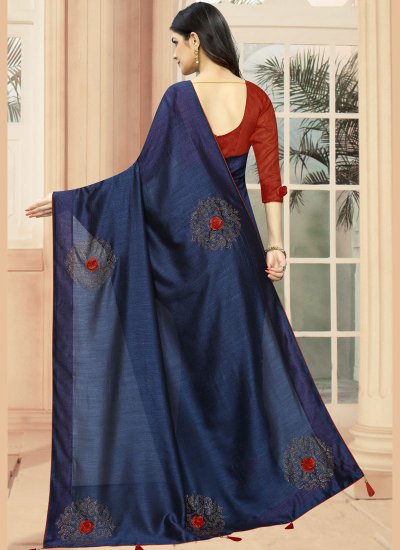 
                            Groovy Embroidered Blue Classic Saree