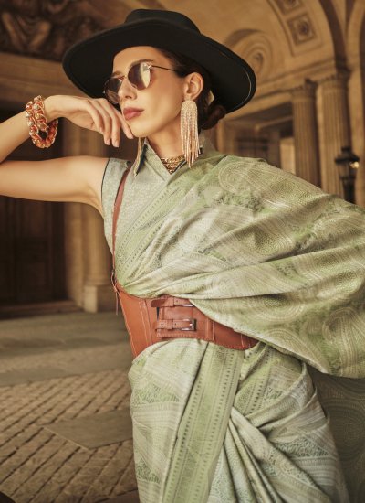 Handloom silk Green Weaving Designer Saree