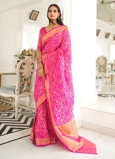 Handloom silk Pink Weaving Classic Saree