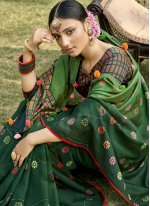 Hypnotizing Silk Green Bollywood Saree
