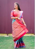 Immaculate Weaving Designer Traditional Saree