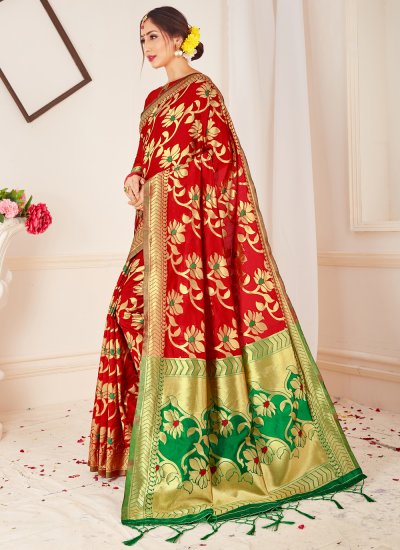 Immaculate Woven Art Banarasi Silk Designer Traditional Saree