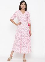 Impeccable Print Casual Party Wear Kurti