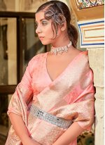 Incredible Pink Classic Saree