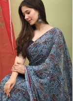 Intriguing Abstract Print Grey Faux Georgette Saree