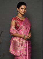 Intriguing Pink Weaving Kanjivaram Silk Trendy Saree