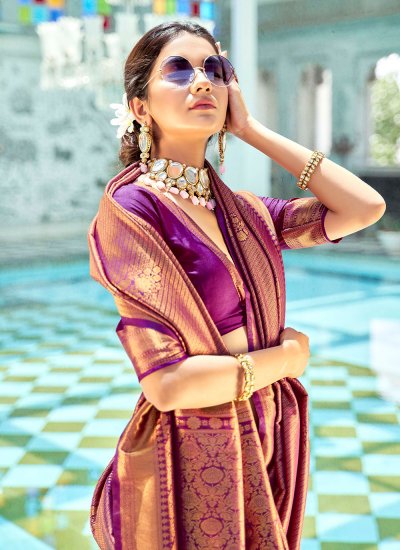 
                            Invigorating Purple Kanjivaram Silk Trendy Saree