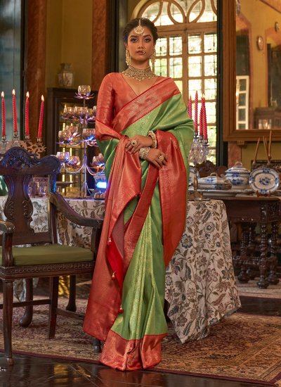 Kanjivaram Silk Contemporary Saree in Green
