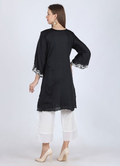 Lavish Thread Silk Straight Salwar Suit