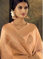 Lavish Weaving Silk Traditional Designer Saree